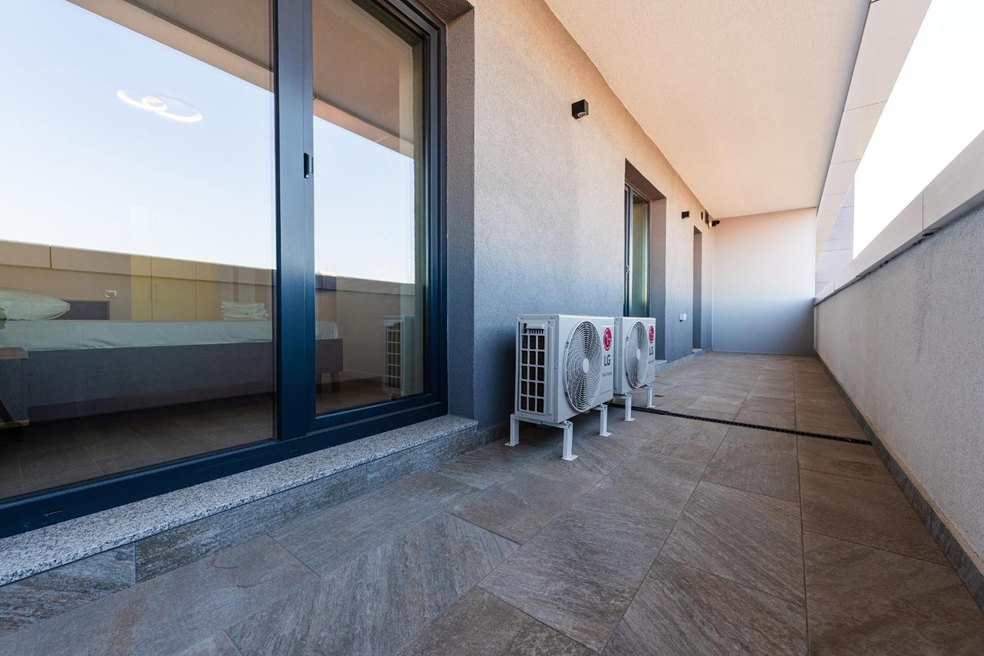Vanda - Park-View Apartment With Private Balcony 부쿠레슈티 외부 사진