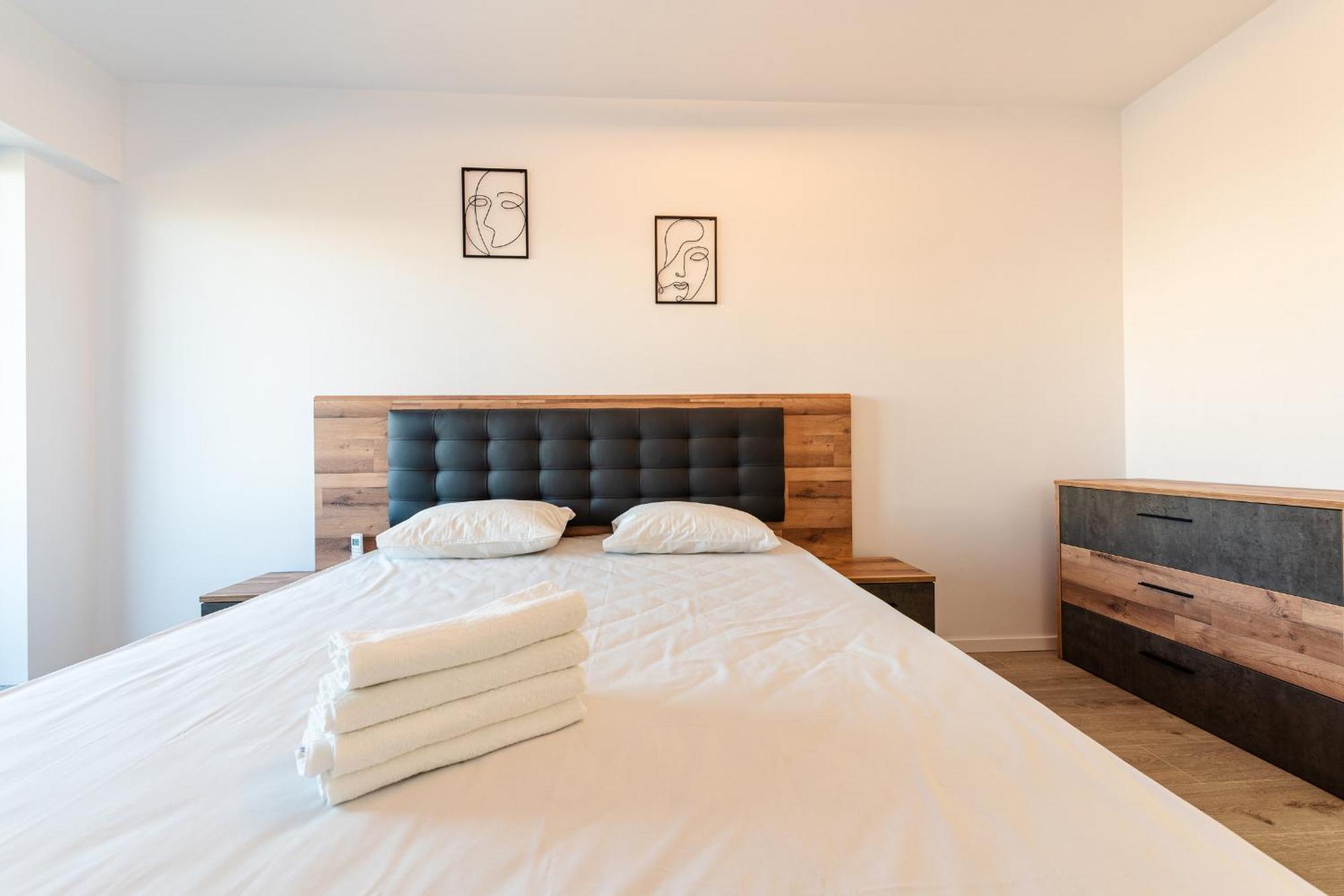 Vanda - Park-View Apartment With Private Balcony 부쿠레슈티 외부 사진